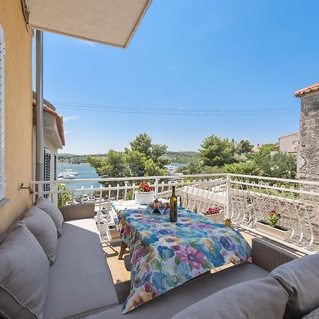 Apartments Tara, Sibenik - Mandalina Exterior photo